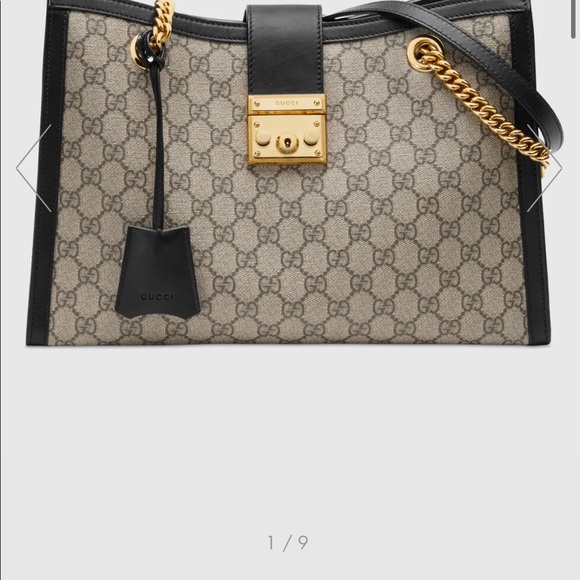 Authentic Gucci GG Supreme Medium Shoulder Bag - Picture 10 of 13